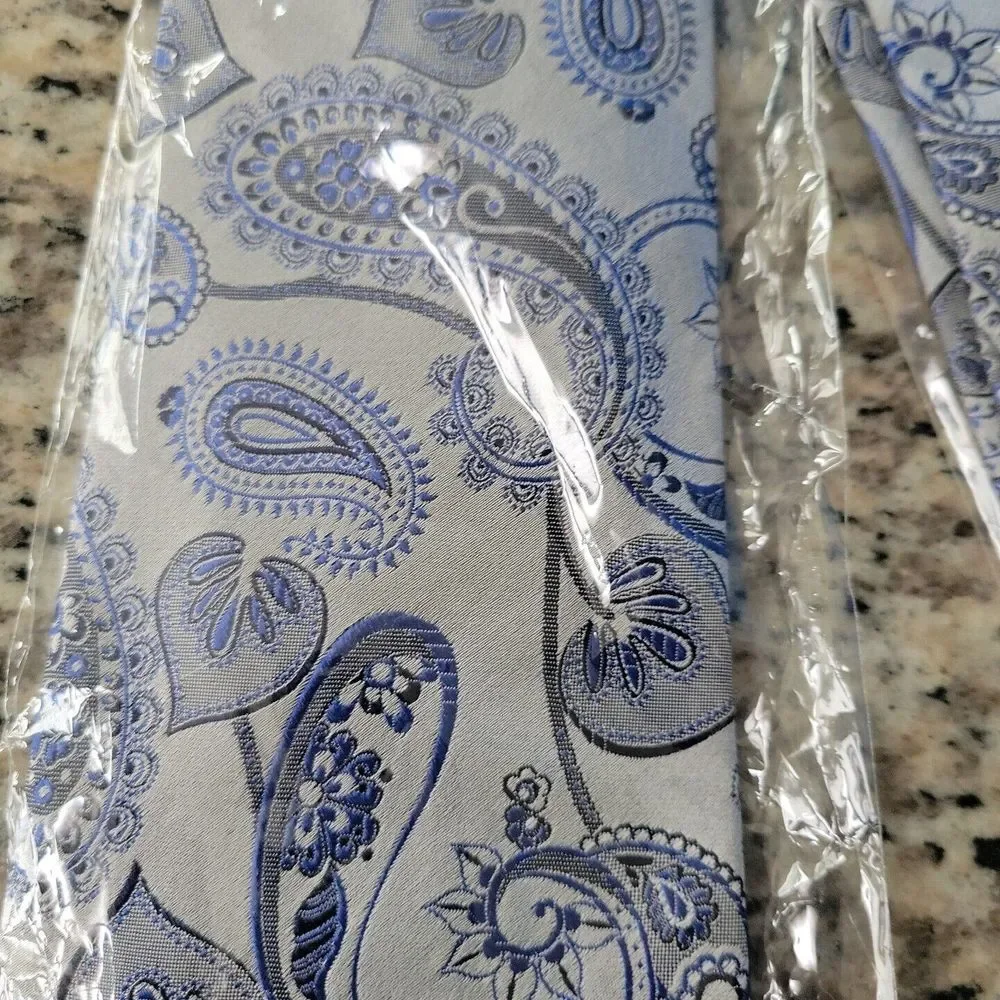 Silver/blue‎ paisley tie Tom James Mens